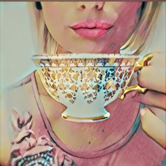 Meet your Posher, Nancy - Picture 1 of 1